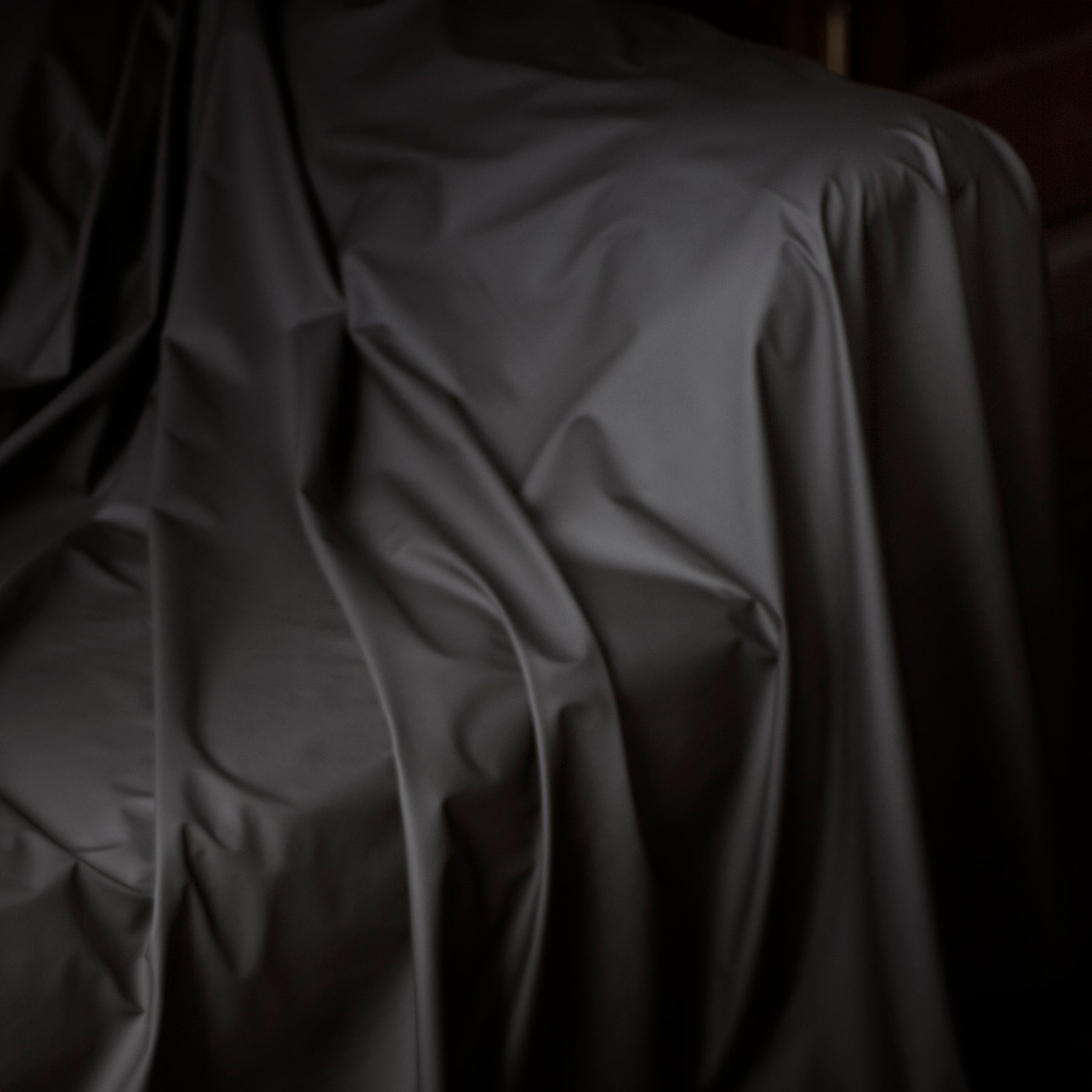 SHEETS OF SAN FRANCISCO Throw - Haus of Montagu